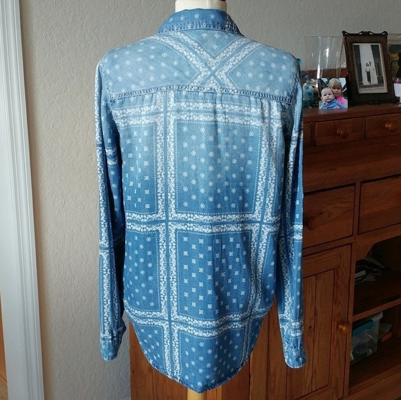 Bleached Boho Chambray Button Down XS - Picture 6 of 8